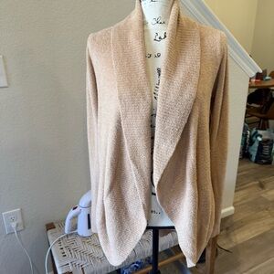 Barefoot Dreams Cozychic Lite Tan Women's Cardigan. Size Medium.